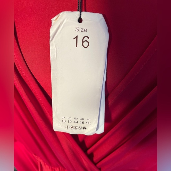 NWT CLUB L LONDON Sz 12 Red Jersey Overlay Stretch Sateen High Low Dress $130 - Picture 3 of 4